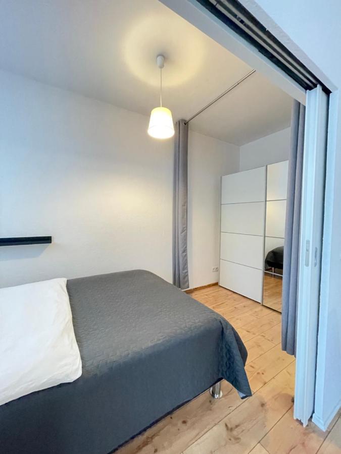 Ferienwohnung Im Stadtzentrum Von Bernau - Schoene Ferienwohnung Mit 1 1/2 Zimmern, Bad, Spuelmaschine, Waschmaschine, Komplette Kueche, Wlan Bernau bei Berlin Zewnętrze zdjęcie